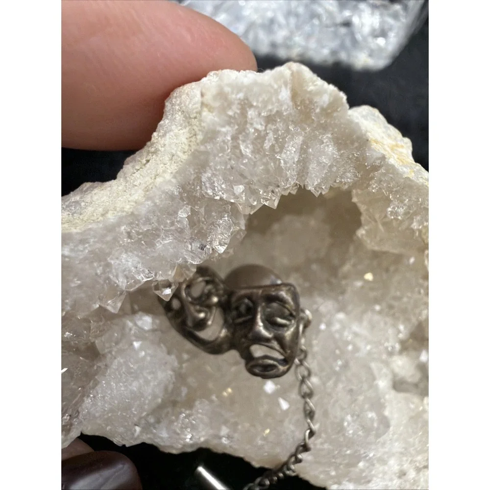 1950S VINTAGE SWANK‎ HAPPY FACE SAD FACE THEATER MASK DRAMA TIE TACK